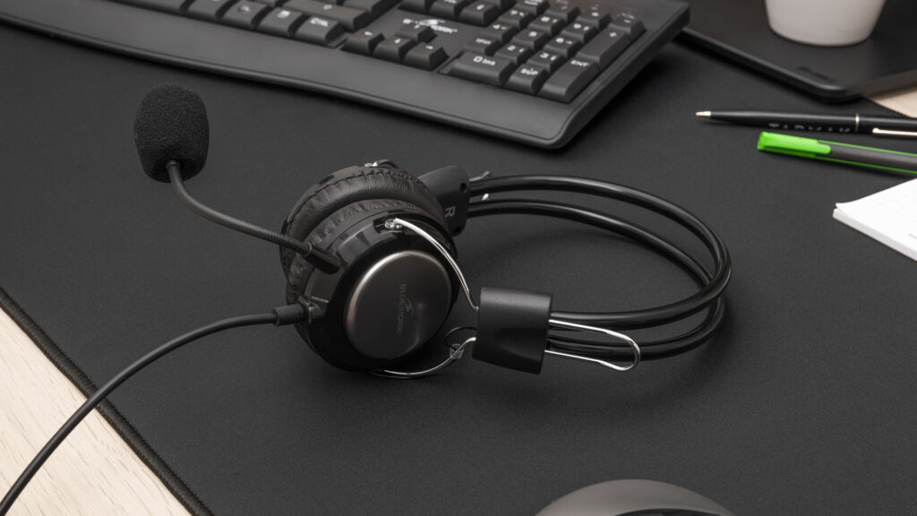 BLUESTORK KORP MERCURY Casque Gaming Filaire RGB Retractable M Black