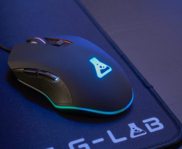 THE G-LAB KULT HELIUM-W SOURIS GAMING RGB FILAIRE 6400dpi*BLANC