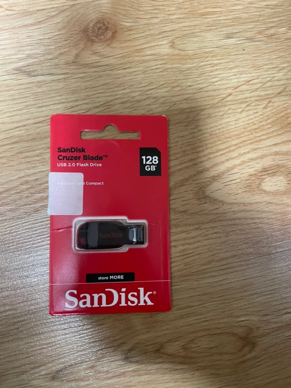 CLé USB3.2 128Go * CONNEX Plastic Black * TCP 3.40 € incl.
