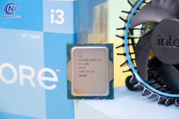 INTEL Core i3-12100 s1700 4 Cores (3,3GHz 12Mo ) * ALDER LAKE-S