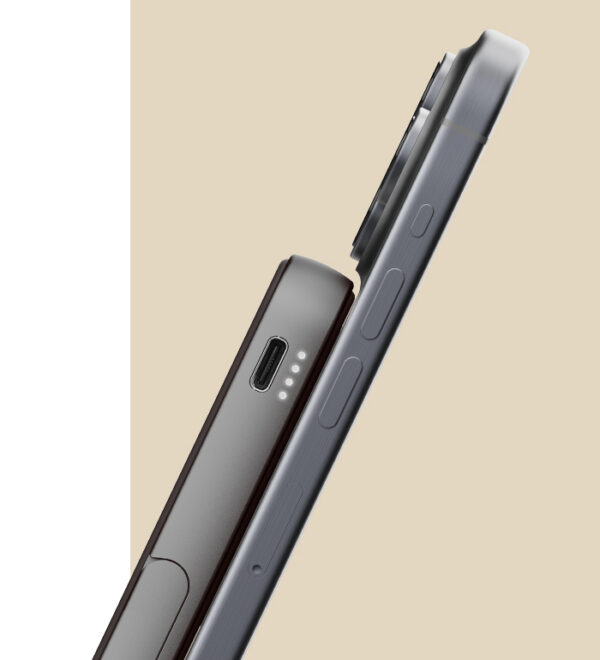 FRESH N REBEL - Magnet Wireless Powerbank 5000 mAh - Silky Sand