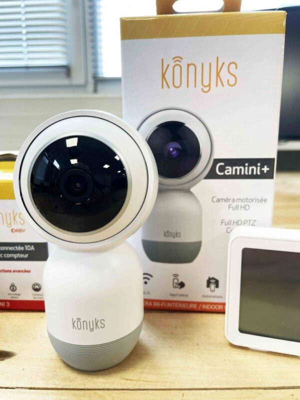 KONYKS PRISKA MAX 3-Prise électrique intérieure Wi-fi/ BTH/FR 16A