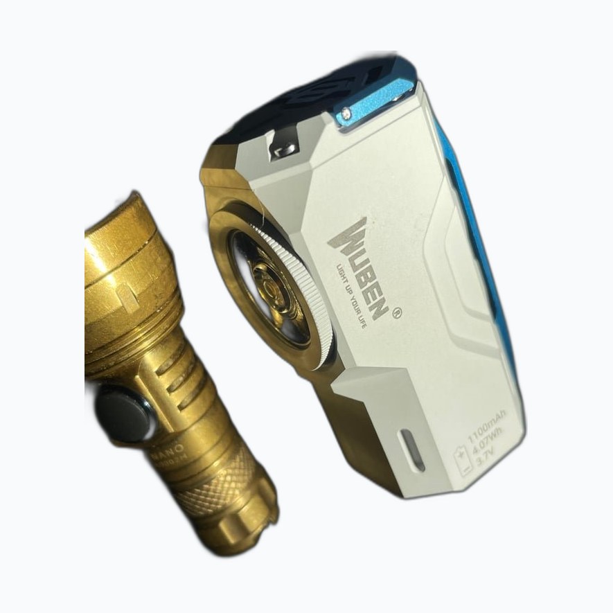 WUBEN X0 Knight Grise Mini Lampe de Poche 900 Lumens