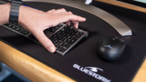 BLUESTORK PACK-WL-OFF-R-B/FR * Pack CLAVIER+SOURIS s/fil rechargeable