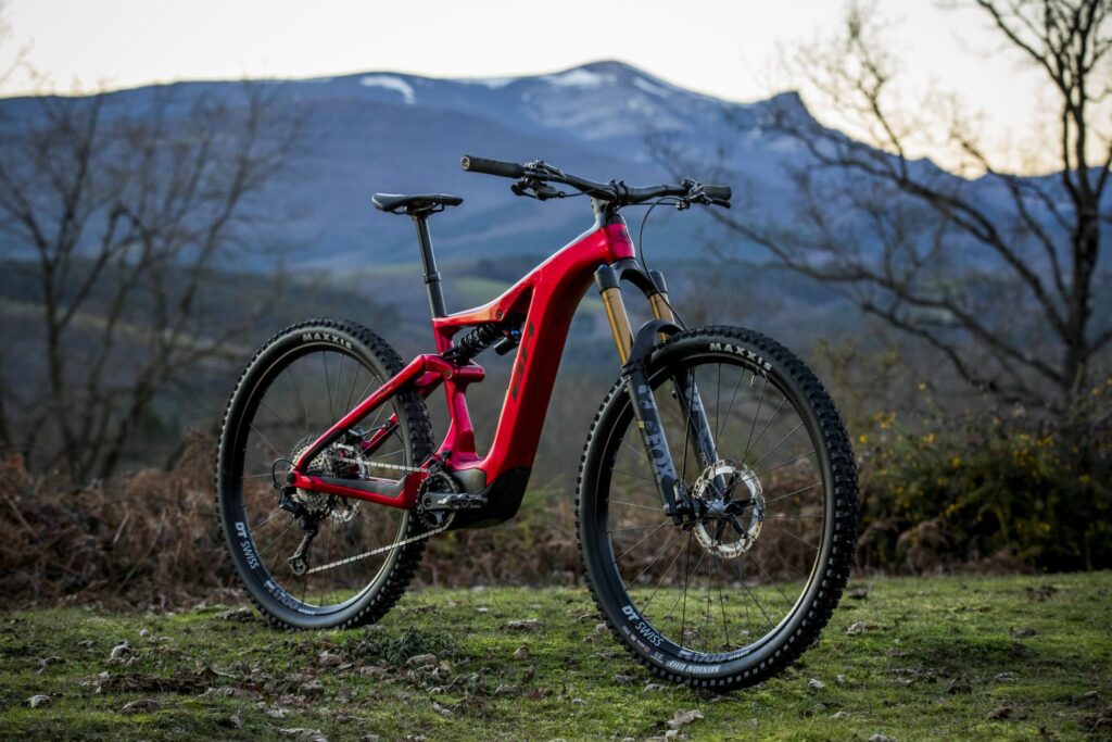 BH VTT ELECTRIQUE ATOMX ER562 /XT/DEO12/XCR34/XT TAILLE L