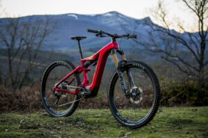 BH VTT ELECTRIQUE ATOMX ER562 /XT/DEO12/XCR34/XT TAILLE L